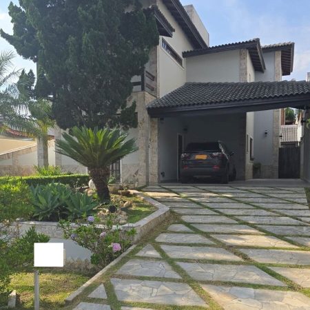 d2a3eaad-fe31-4aa5-9e4d-4489c0c57f44-1